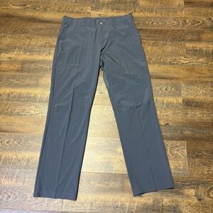 Nike Tiger Woods Adaptive Fit Mens 35x32 Vented Golf Pants 585784-021 Dark Gray